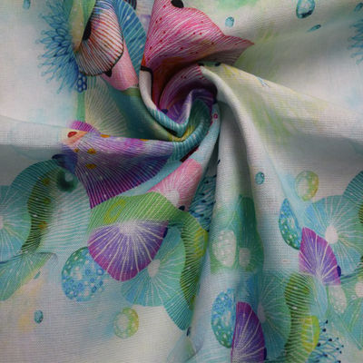 Van de Katoenen van de luxepolyester de Broekramee Stoffen lichtblauwe Bloemen Geweven Kleding