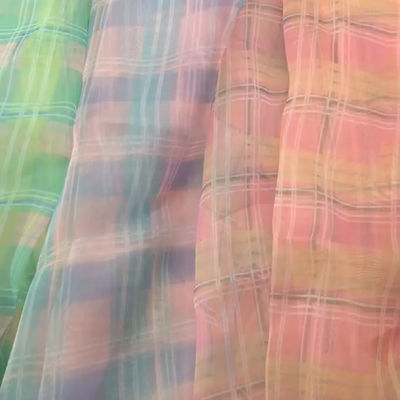 150cm de Brede Zachte Blauwe Driedimensionele stof van de Chiffontulle van de Sterdruk voor Kleding