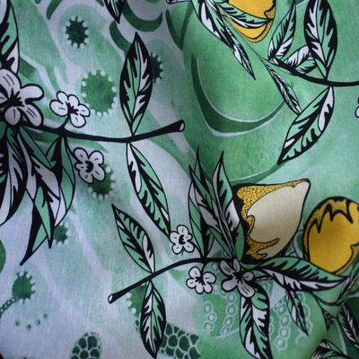 Motechte Zachte van de Stoffen Antibacteriën van Tulle van de het Mengselramee van Tencel de Stoffent-shirt