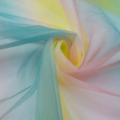 Van het de Togahuwelijk van de partijavond van de Kledingstulle Stof van het de Bloemkant 3D