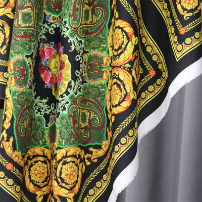 OEM Eiland drukte de Polyesterkleding van de Kledings Materiële Stof 100%