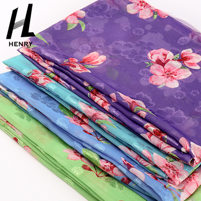 De purpere Zachte Stof van Tulle voor Kleren Gedrukte Polyester Mesh Fabric